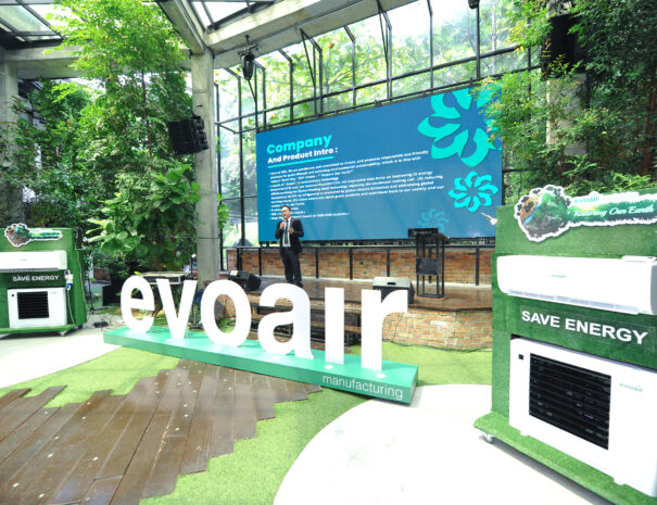 EVOA_286-605x465.jpg